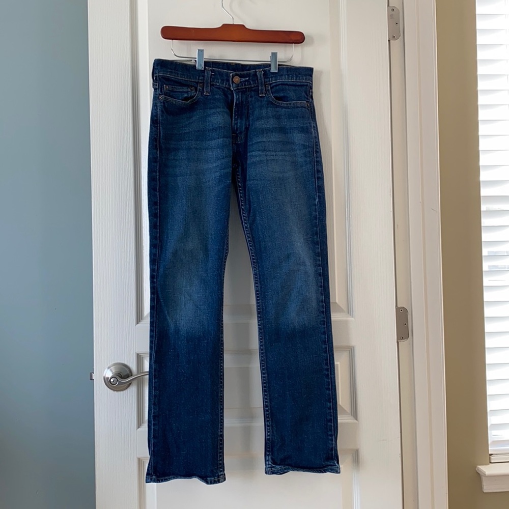 Hollister Men’s Slim Straight jeans 30x32 like new